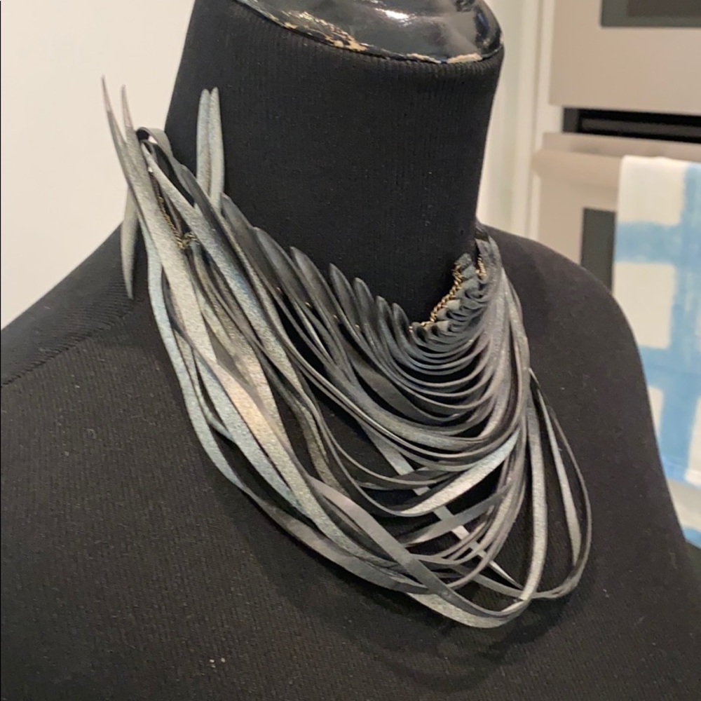 Available for purchase with @7lions !!NWOT silver sprayed rubber wave necklace - Picture 2 of 4
